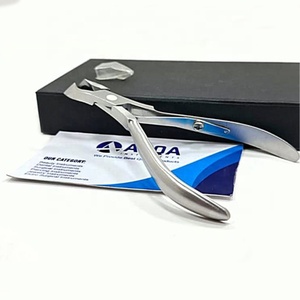 Herramienta profesional para uñas de nuevo diseño, pinza para cutículas de acero inoxidable para corte preciso de uñas y cuidado de manicura y pedicura suave - Product Image 5