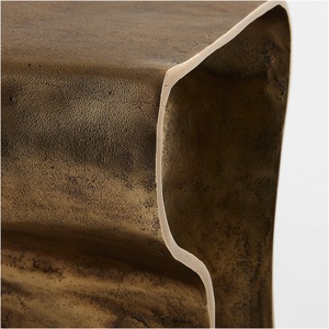 Table de bar sculpturale abstraite, forme fluide, design à structure ouverte, construction durable, pièce d'art pour espaces de vie modernes - Product Image 6