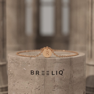 Bracelet en or 14 carats avec pendentif initial personnalisé, bracelet minimaliste en chaîne d'or, fournisseur OEM ODM - Product Image 4