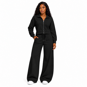 Ensemble de survêtement deux pièces pour femme : veste courte zippée et pantalon de jogging large à épaules tombantes – Fabricant de vêtements de sport personnalisés - Product Image 1