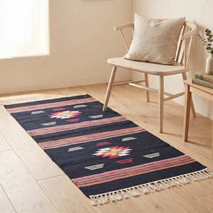 Tapis de couloir en coton floral naturel pour couloir, chalet, ferme scandinave et maison moderne bio - Product Image 2