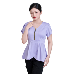 ชุดยูนิฟอร์มแพทย์แบบกำหนดเองราคาโรงงาน ชุดพยาบาลแฟชั่นพร้อมลายพิมพ์ เสื้อกาวน์แพทย์ โรงงาน FMF - Product Image 1