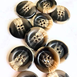 Accessoire de mode unique, bouton en corne de bœuf noir avec agate blanche naturelle polie - Product Image 6