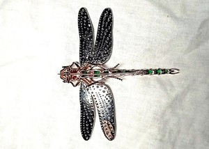 Broche de Libélula de Oro de 14 Quilates, Plata 925 Chapada en Oro, con Esmeralda, Diamante, Zafiro, Rubí, Broche de Plata 925 con Moissanita y Diamantes - Product Image 4
