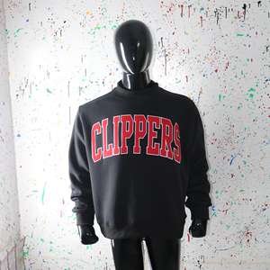 Sudadera CLIPPERS Negra con Cuello Alto, 100% Roja, Apliques Bordados, Cuello Ancho, CLUSH SPORTS - Product Image 3