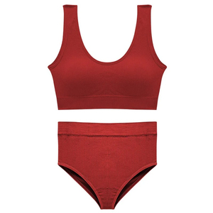 Ensemble 2 pièces personnalisé pour femme : soutien-gorge de sport à armatures et coupe intégrale, et culotte bikini style shorty français, 96% Polyamide, Grande taille - Product Image 3
