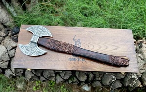 Hacha Vikinga de Doble Hoja, Cabeza de Acero Forjado, Mango de Madera, Estilo Barba, Pieza Decorativa - Product Image 3