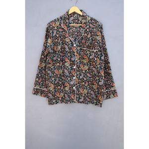 Ensemble de pyjamas en pure soie pour femmes, tenue de nuit à imprimé floral, robe douce et confortable pour les vêtements de nuit, nouvel arrivage - Product Image 3