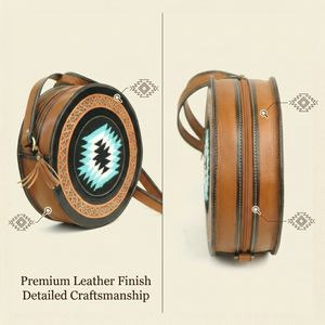Sac bandoulière rond en cuir style cowgirl western, fait main, avec décorations turquoise et motif tapis aztèque, sac messager circulaire tendance - Product Image 2