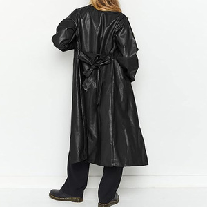 Breathable Waterproof Custom Wholesale Plus Size Winter Quilted Trench Coat for Women Long Genuine Leather Long Coat - Product Image 2