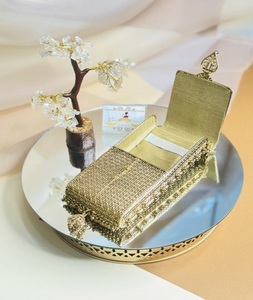 Nuevo Bolso de Mano Tipo Clutch con Diseño Mini Kundan, Chapado en Oro, con Cadena, Hecho a Mano, Estilo Étnico para Bodas y Fiestas, por F S International - Product Image 4