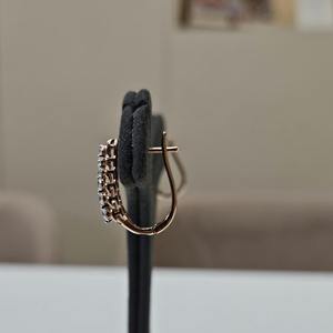 Pendientes de Aro con Diamantes Cultivados en Laboratorio de 0.35ct, Oro Rosa de 14K, Estilo Huggie, Minimalistas, Elegantes, Regalo para Novia, Fiesta - Product Image 3