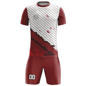 Tenues de football personnalisées OEM en gros, maillots de football, uniformes de football, vêtements de football pour équipes de club - Product Image 1