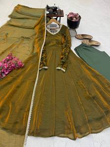 Costume Anarkali violet pour femmes avec dupatta, longueur au sol, tenue de fête ethnique indienne pakistanaise - Product Image 4