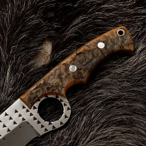 Couteau de chasse utilitaire à lame fixe fait main, acier D2, manche en bois, haute durabilité, garantie 3 ans, étui en cuir - Product Image 4