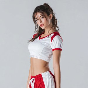 เสื้อครอปคอวีลายฟุตบอลอเมริกันสำหรับผู้หญิง เสื้อครอปท็อปฟุตบอลอเมริกันสำหรับผู้หญิง สามารถสั่งทำชื่อทีมได้ เสื้อครอปท็อปฟุตบอลอเมริกัน - Product Image 4