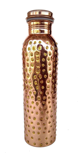 Bouteille d'eau en cuivre antique, cuivre pur, anti-fuite, artisanale, bienfaits ayurvédiques pour la santé, écologique, durable, 500 ml - Product Image 4