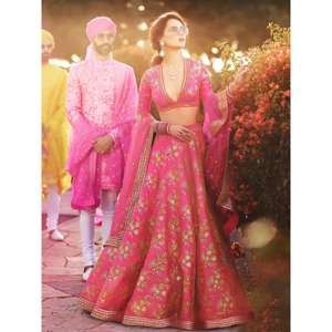 Vêtements de mariage de couleur rose hypnotique brodés en satin Lehenga Choli - Product Image 1