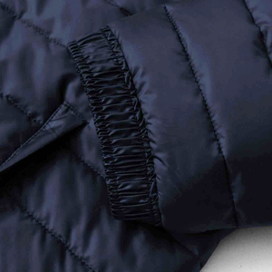 Chaqueta Acolchada Premium de Talla Regular, Unisex, Resistente al Agua, Relleno de Algodón, con Capucha, 100% Nailon, Elegante y Casual, Opción para Combinar en Capas - Product Image 2