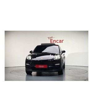 Porsche Macan 2.0 2019 con 61,557 km, Asientos de Cuero, Volante a la Izquierda, Cámara Trasera - Product Image 2