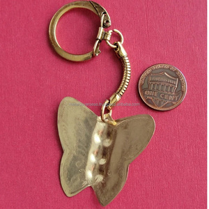LLavero de latón Vintage, bonito diseño de mariposa, llavero de Metal sólido para bolso, monedero, coche, bicicleta, decoración del hogar, regalo de mujer de mayorista - Product Image 4