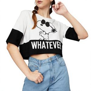 เสื้อยืดโอเวอร์ไซส์พิมพ์ลายตัวอักษร คอกลม แขนสั้น แต่งขอบตัดกัน สไตล์ลำลอง สำหรับผู้หญิง สีขาวดำ - Product Image 1