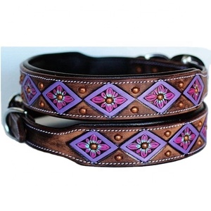 ปลอกคอสุนัขหนังวัวแบบอเมริกันคุณภาพสูงปลอกหุ้มเบาะแบบนิ่มลายดอกไม้นูนดีไซน์แบบแข็ง - Product Image 1