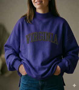 Pull à col montant personnalisé pour université, en molleton de coton oversize, à motif floral chenille et pois, style vintage, pour le jour du match et l'esprit scolaire - Product Image 2