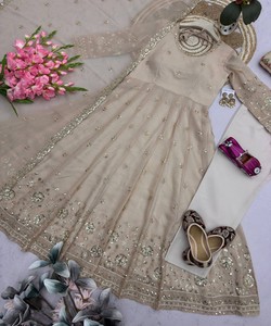 Vestido Tradicional para Mujer, Estilo Indio/Pakistaní, Largo hasta el Suelo, Corte Holgado, Algodón, Ropa Étnica, para Bodas y Fiestas, SAI-SSC – 722 85401 - Product Image 3