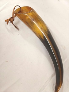 Chope à boire authentique en corne de Viking Skal Horn, chope de guerrier Viking, chope à bière haut de gamme pour bière, miad, vin, whisky, café - Product Image 2