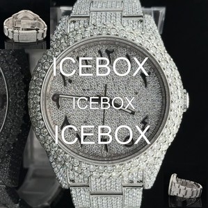 Montre-bracelet en acier inoxydable avec cadran en verre entièrement serti de moissanite, bracelet en acier inoxydable, résistance à l'eau 10 bars, fermoir de bracelet - Product Image 3