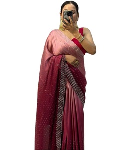 Hermoso Sari Tradicional Indio de Seda Georgette con Bordado de Lentejuelas y Cordones, para Fiestas, con Blusa de Rayón - Product Image 1