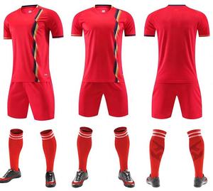 Maillots de football personnalisés pour clubs, kits de football pas chers et confortables, vente en gros de maillots de football pour hommes - Product Image 4