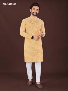 Collection de Kurta-Pyjama prêts-à-porter à manches longues et longueur genou en coton doux de qualité supérieure avec broderie Lucknowi Chickankari – Fournisseur indien - Product Image 5