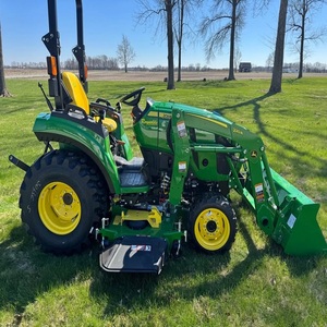 Entrega Rápida, Tractor John Deere 2038R, Tractor Compacto Utilitario 4x4 con Transmisión Automática, Listo para las Necesidades Agrícolas Profesionales - Product Image 1