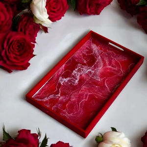 Plateau en bois rouge et résine époxy fait main, design géode, 3 tailles, cadeau de pendaison de crémaillère, art fonctionnel, plateau TV, cadeau pour hôte - Product Image 3