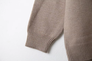 Cárdigan Vintage Holgado Estándar para Mujer, Suéter Personalizado con Cuello en V, Suéter de Invierno Tejido con Botones - Product Image 4