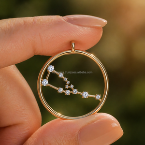 Pendentif Abondance Taureau, Pendentifs et Breloques Raffinés, Énergie Vénus, Collection Mode Astrologie, Design - Product Image 1