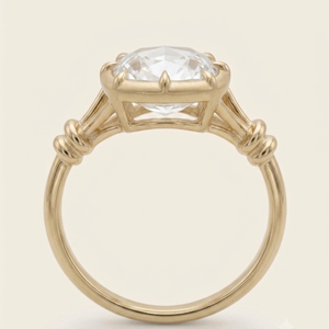 Anillo de compromiso clásico para mujer de oro amarillo de 18K, 5g, con diamante de laboratorio de corte cojín y engaste de bisel dividido, certificado IGI - Product Image 3