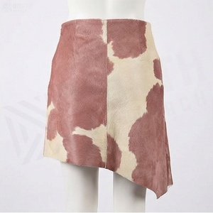 Jupe mini asymétrique pour femme en cuir véritable imprimé animal, taille régulière, style toutes saisons - Product Image 2