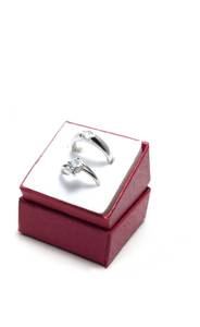 Bague en Moissanite Diamantée Très Vendue, Bijou de Mariage Haut de Gamme avec Éclat de Pierre Précieuse Brillante pour Fiançailles, Mariage, Anniversaire - Product Image 3