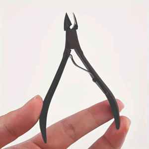 ชุดเครื่องมือทำเล็บมืออาชีพคุณภาพสูง ทำจากสแตนเลส 2 ชิ้น ที่ตัดหนังกำพร้า 2-in-1 พร้อมที่ตัดเล็บ สีดำสนิท ทนทาน - Product Image 2