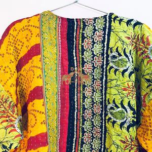 Kimono vintage en coton de qualité supérieure à imprimé floral Kantha Robe coupe ample et veste Kantha en gros pour femme - Product Image 6