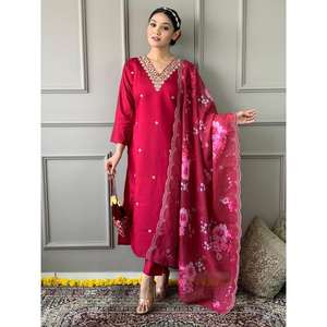 FANCY VISCOSA CHANDERI BORDADO TRABAJO FONDO SUPERIOR CON DUPATTA ROSA - Product Image 1