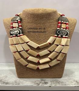 Nuevo collar de moda con cuentas de hueso modelo 2024 collar de diseño africano con cuentas de hueso para mujer collar de moda de hueso de la India - Product Image 5