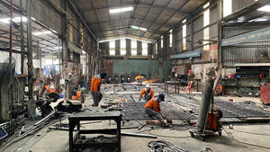 Portails en fer forgé KHP Security, finition or antique sur mesure, style victorien, portes doubles d'entrée pour palais, villa, allée d'entrée - Product Image 5