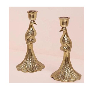 Bougeoir Vintage en Aluminium Solide de Cerf avec Finition en Laiton Plaqué Salon Table Diwali Occasion Festive Décoration de la Maison - Product Image 6