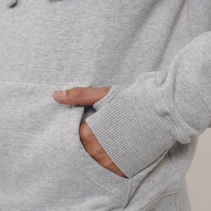 เสื้อฮู้ดผู้ชายทรงคลาสสิก เนื้อผ้านุ่ม สวมใส่สบาย เหมาะสำหรับออกกำลังกายหรือพักผ่อน - Product Image 6