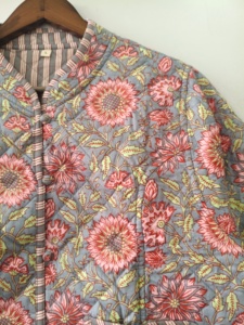 เสื้อแจ็คเก็ตบุผ้านวมลายบล็อกพิมพ์สไตล์โบโฮ เสื้อโค้ทวินเทจแบบสองด้าน - Product Image 5