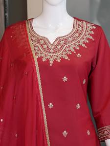COLECCIÓN ESPECIAL DE ROPA DE DISEÑADOR PARA FESTIVALES, seda romana bordada con lentejuelas en el interior - Product Image 5